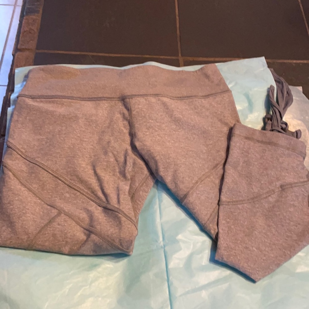 Lulu tights — below the knee